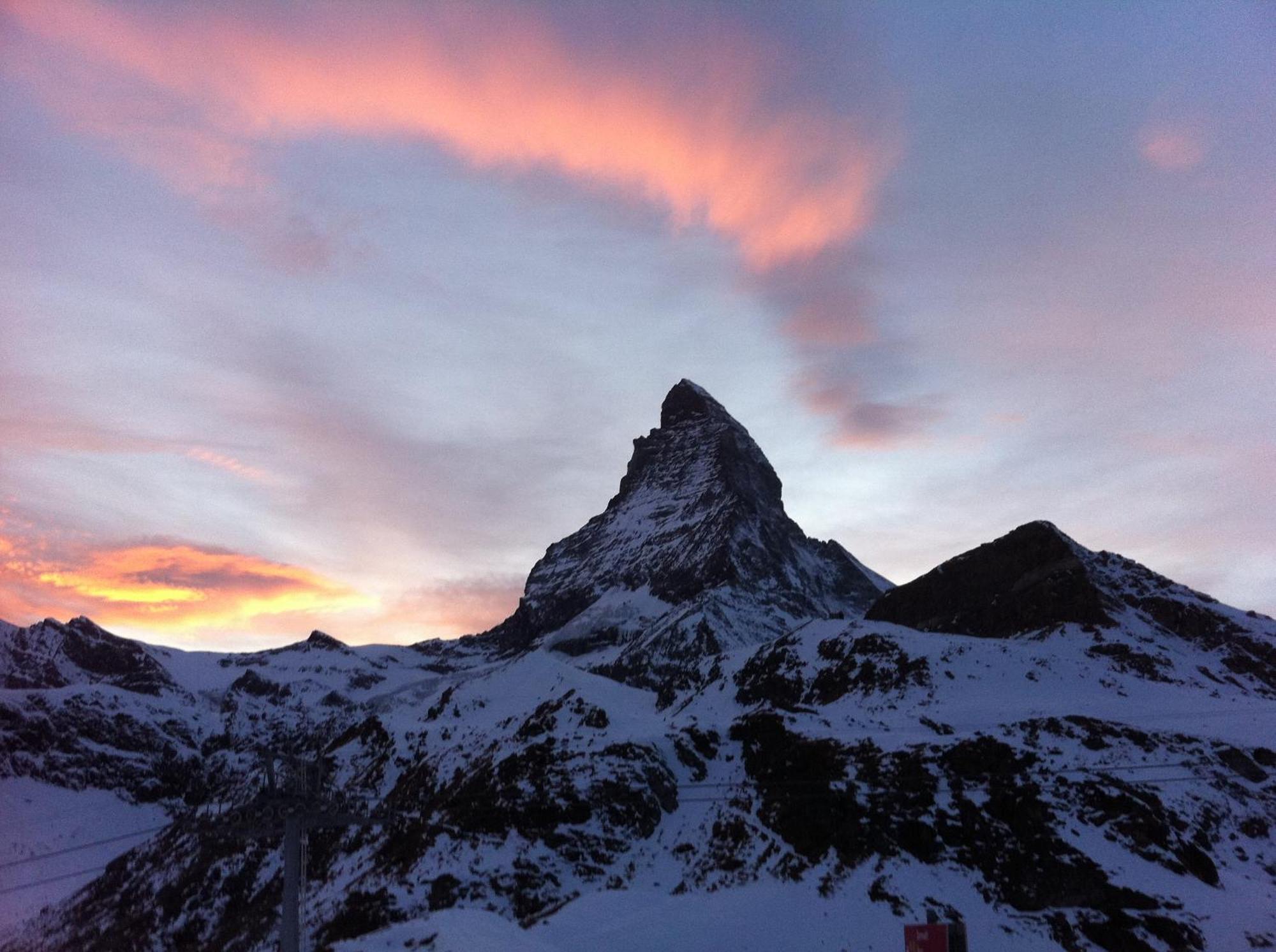 Hotel Schwarzsee زيرمات المظهر الخارجي الصورة