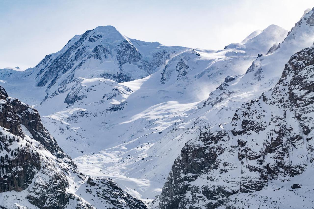 Hotel Schwarzsee زيرمات المظهر الخارجي الصورة